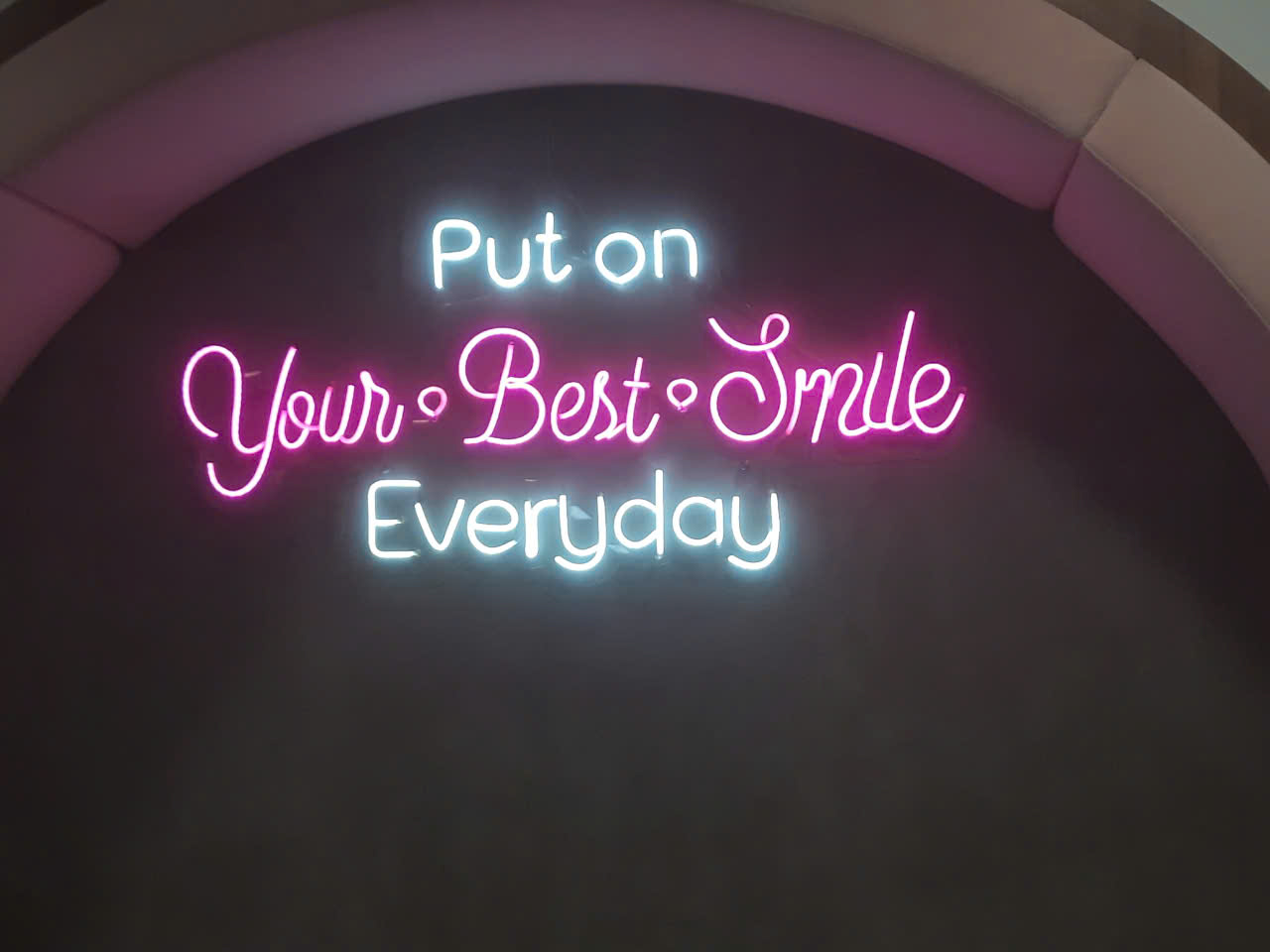 neon_14